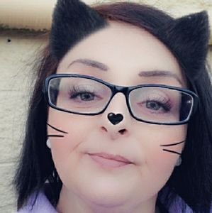 Meet your Posher, Stacy